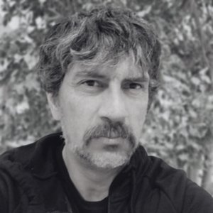 Dr. Mario Villalobos